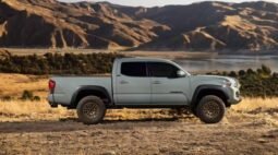 TOYOTA TACOMA